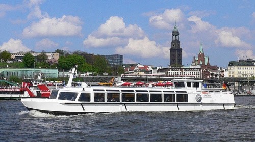 Schiff mieten für Gruppen